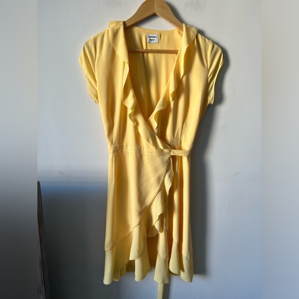 Aritiza Sunday Best Yellow Mini Wrap Dress - 00